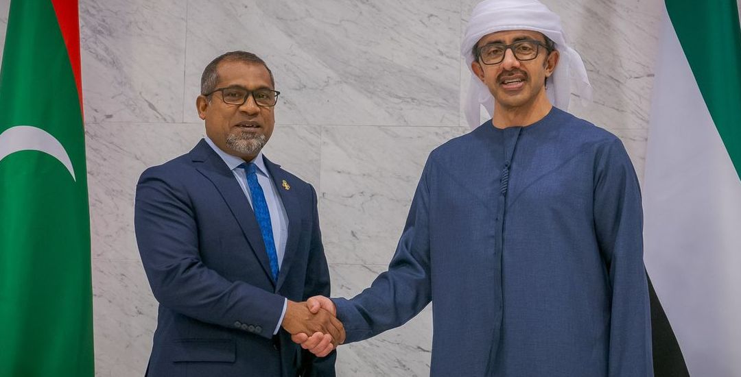 Minister Abdulla Khaleel held a fruitful discussion with UAE Deputy Prime Minister and Foreign Minister Abdullah Bin Zayed.